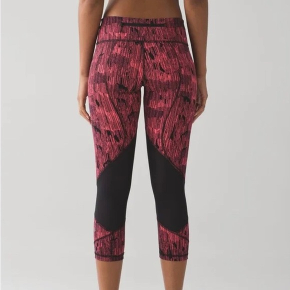 🍋 Lululemon Pace Rival Crop Leggings Size 4 🍋 - Picture 2 of 12